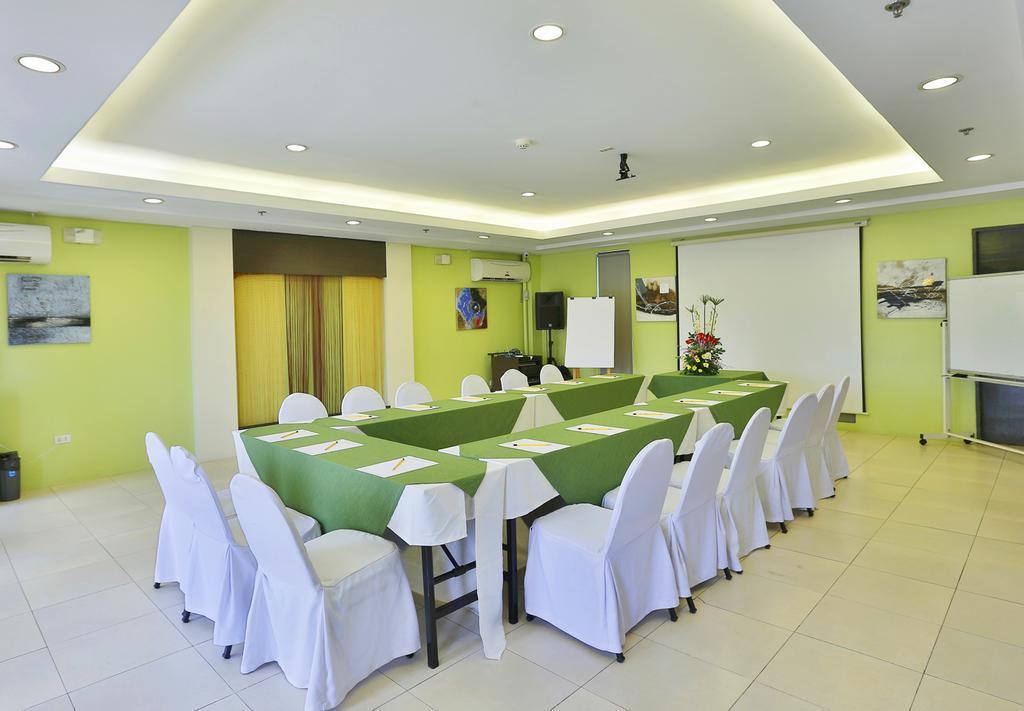 Alpa City Suites Hotel Cebu Eksteriør bilde