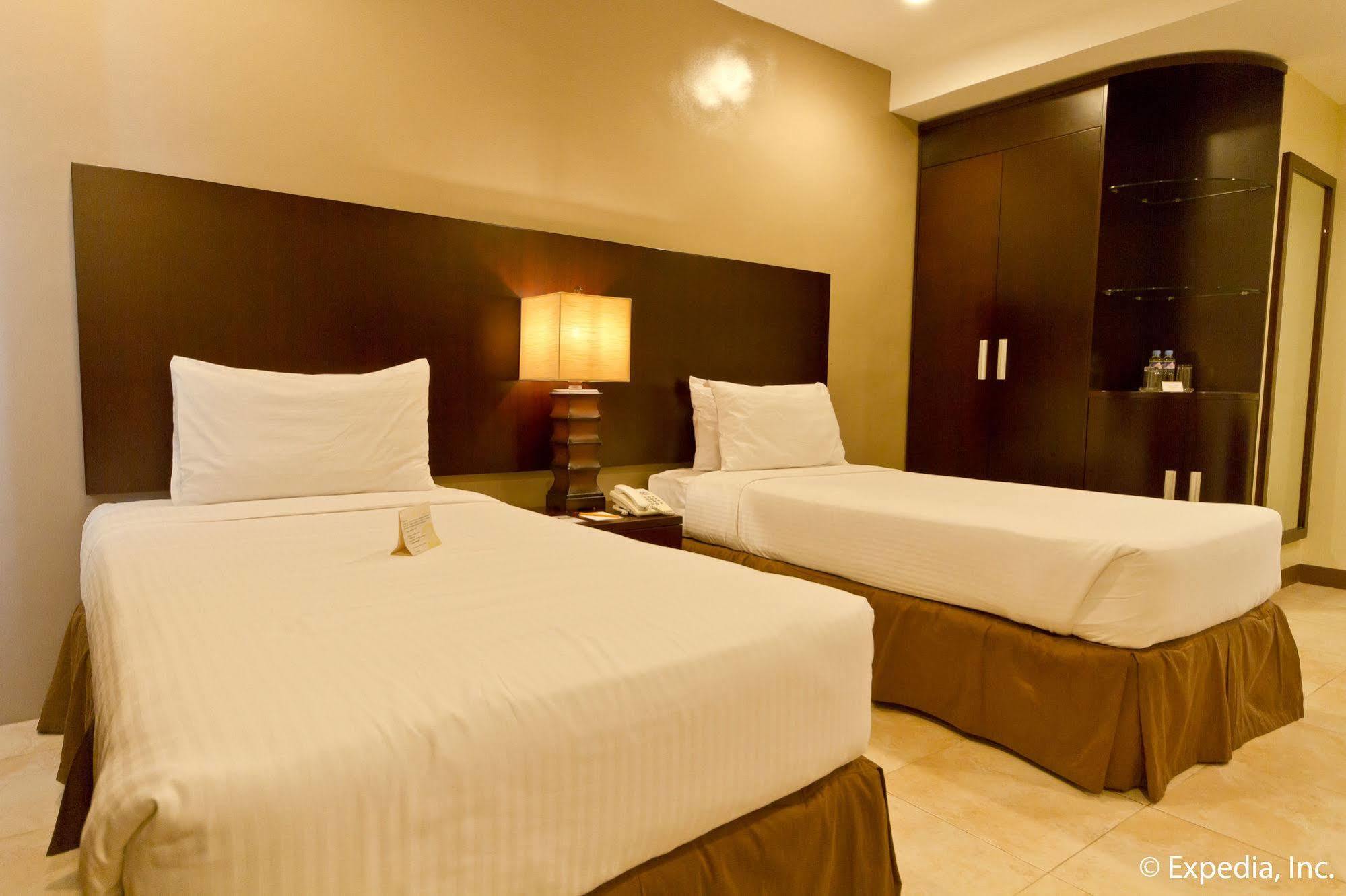 Alpa City Suites Hotel Cebu Eksteriør bilde